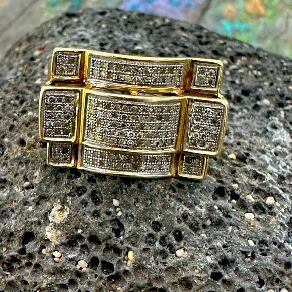 10k gold diamond ring - Picture 1 of 2